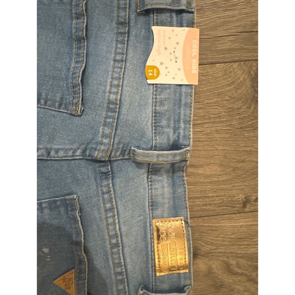 Celebrity Ace Girls 90s Straight Leg Jeans Light NWT Floral Embroidered Size 14 - Picture 4 of 10